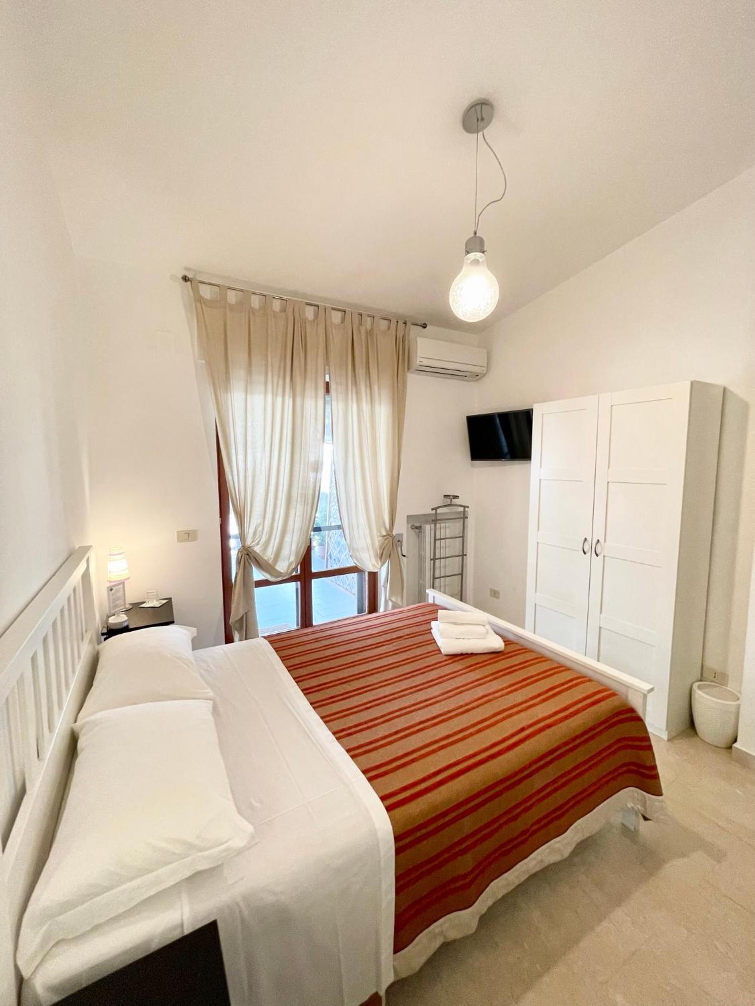 B&B Le Saline Таранто Екстер'єр фото